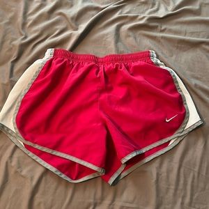 nike running shorts kids large